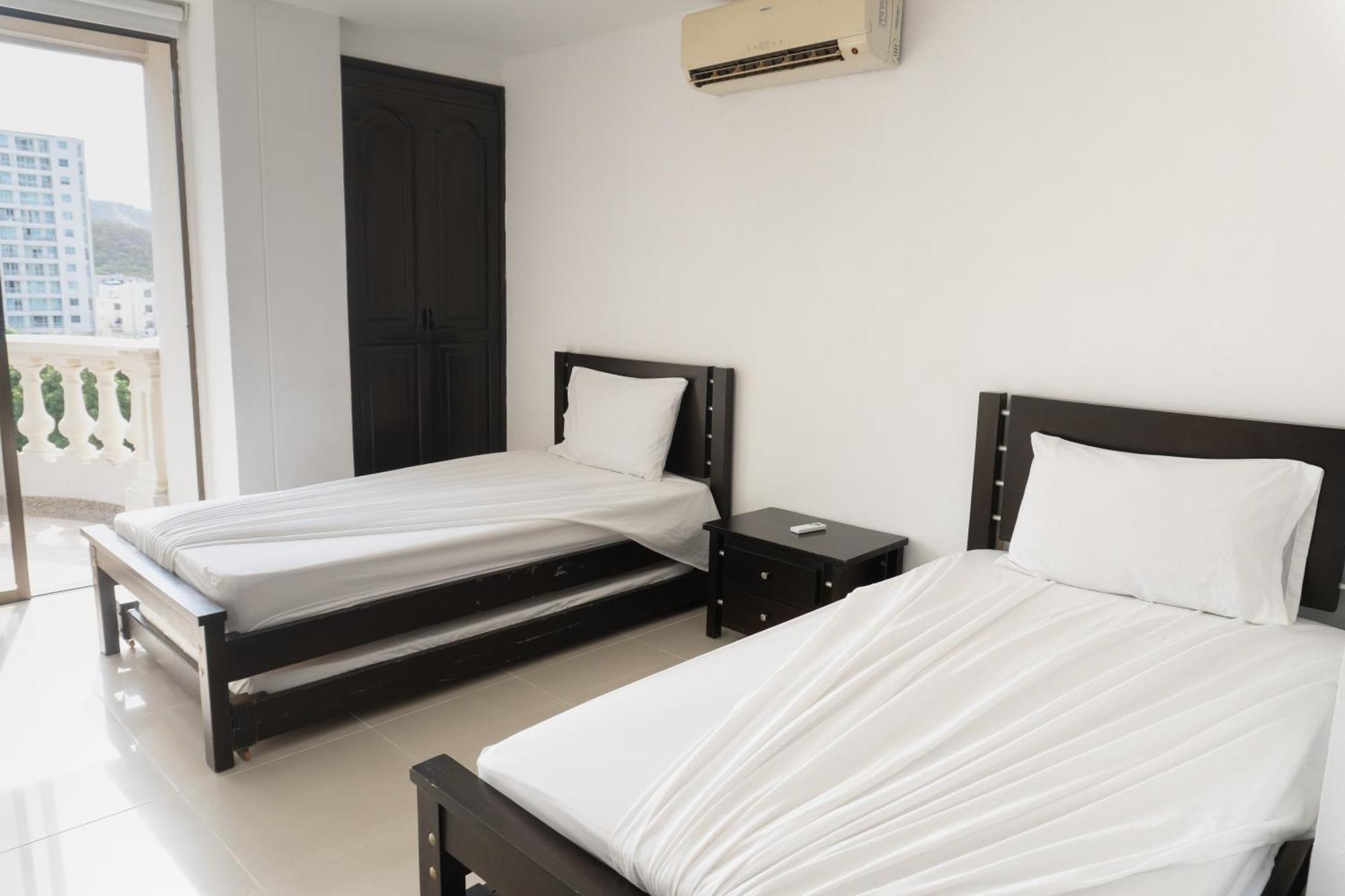 Aparta Hotel Roca Marina Санта-Марта Екстер'єр фото